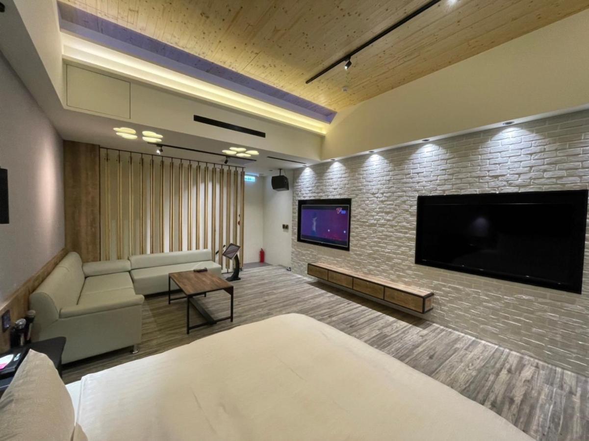 Soho Motel Taoyuan Zewnętrze zdjęcie