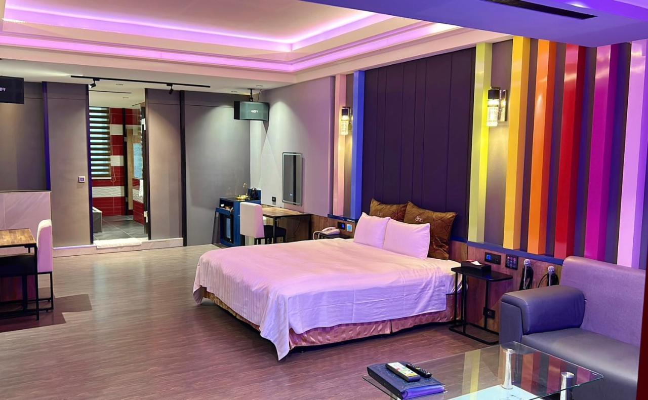 Soho Motel Taoyuan Zewnętrze zdjęcie