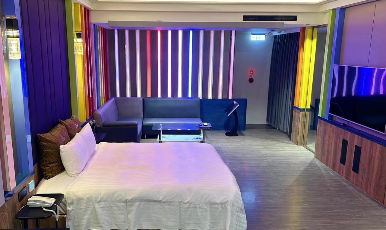 Soho Motel Taoyuan Zewnętrze zdjęcie