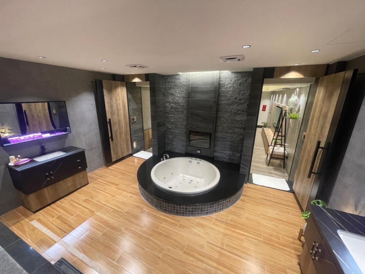 Soho Motel Taoyuan Zewnętrze zdjęcie