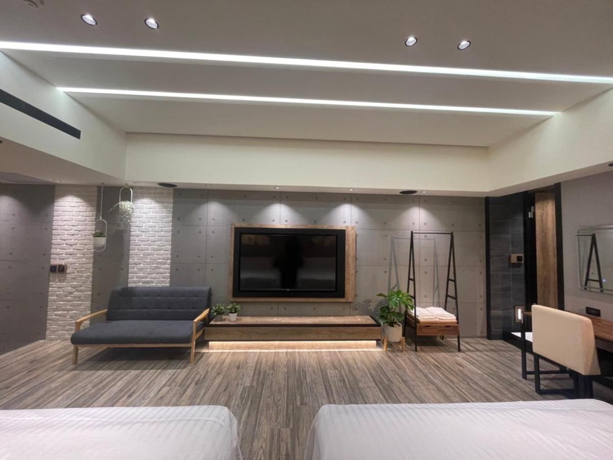 Soho Motel Taoyuan Zewnętrze zdjęcie