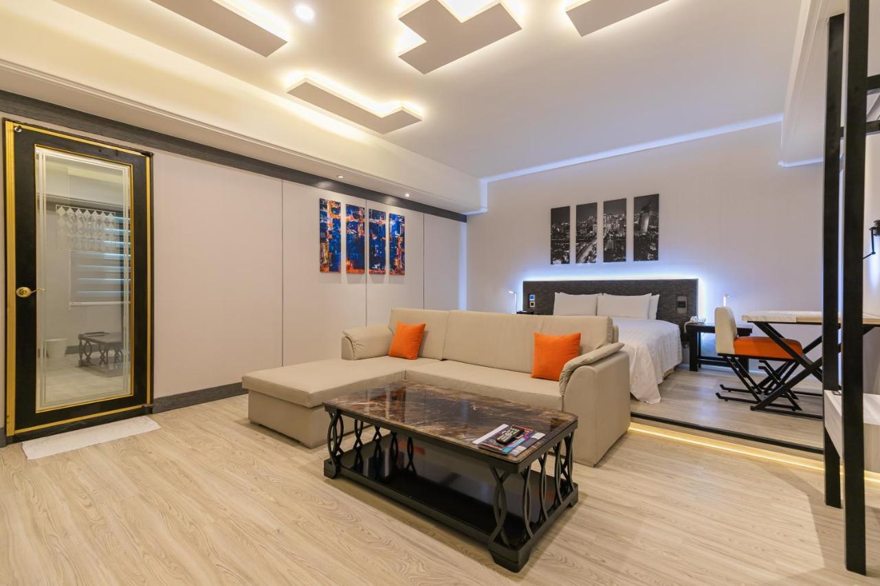 Soho Motel Taoyuan Zewnętrze zdjęcie