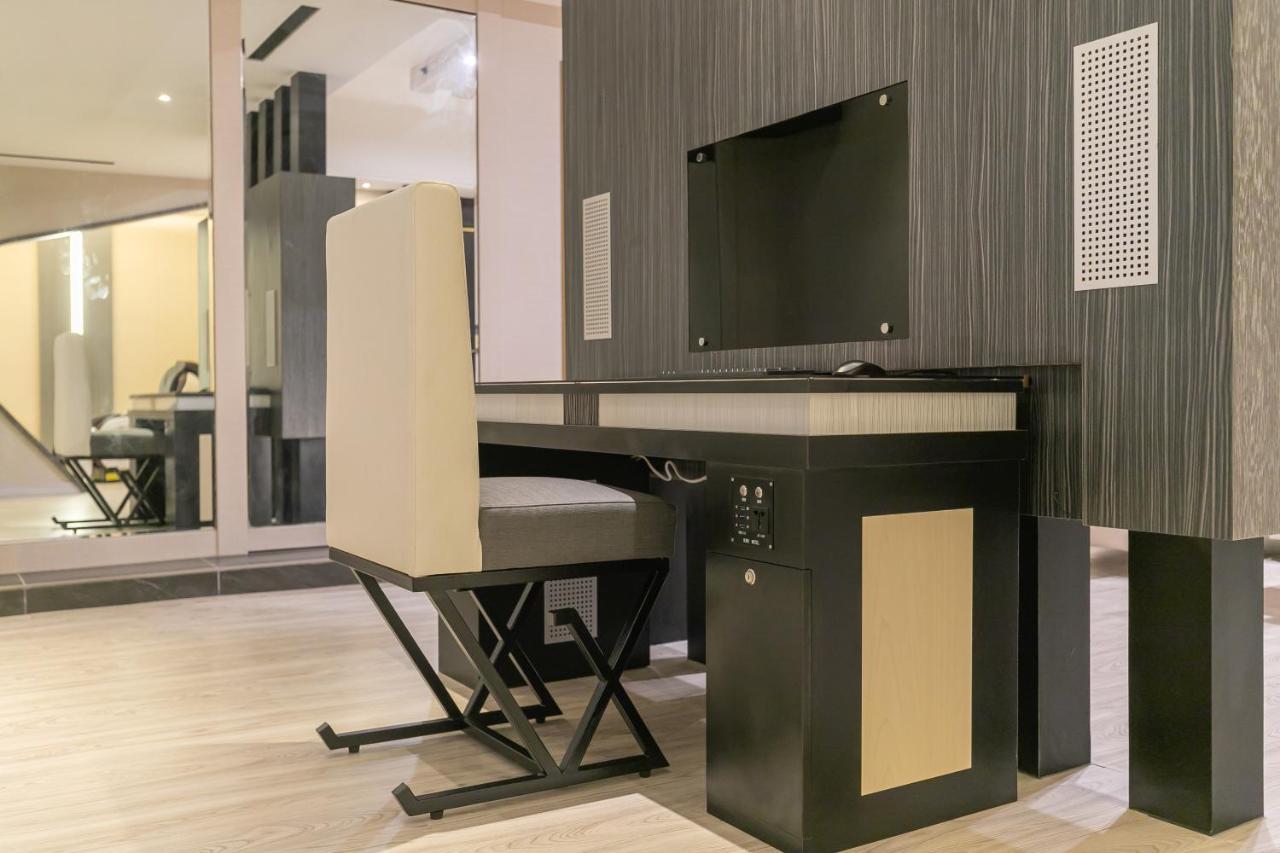 Soho Motel Taoyuan Zewnętrze zdjęcie